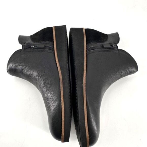 NWOB SoftWalk Wesley Women's Leather Side Zip Ankle Bootie Black Size 8.5 Narrow - Picture 4 of 10